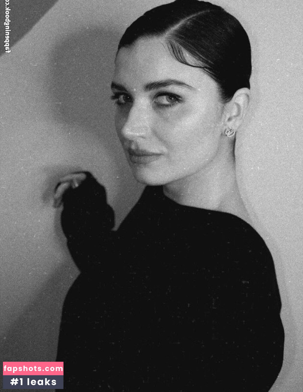 Eve Hewson gallery photo #74