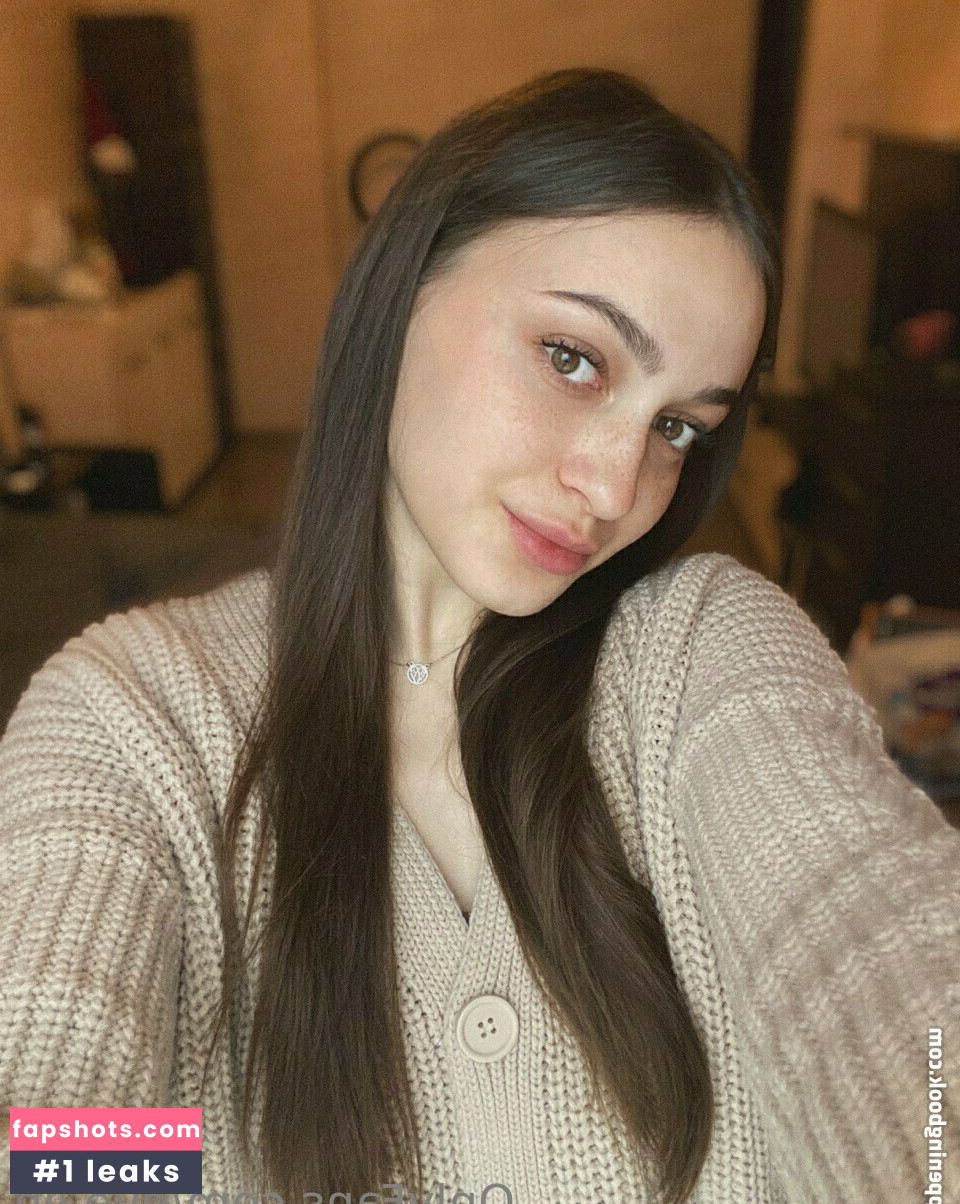 eve.lin gallery photo #38