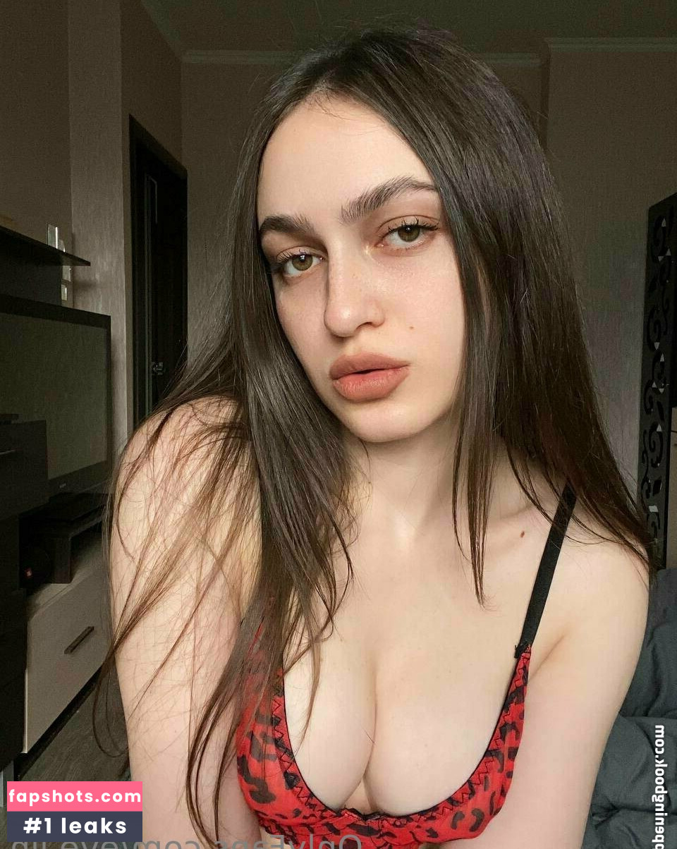 eve.lin gallery photo #43