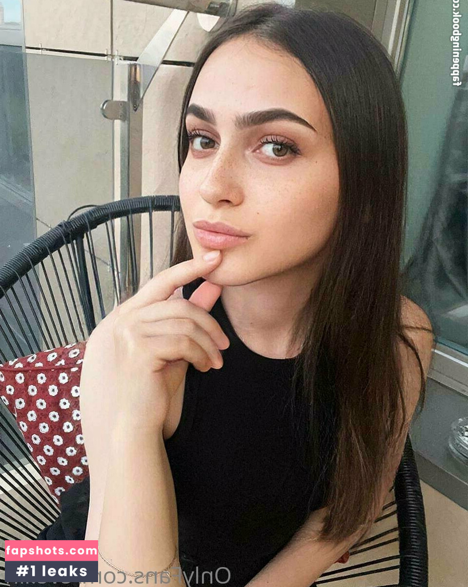 eve.lin gallery photo #78