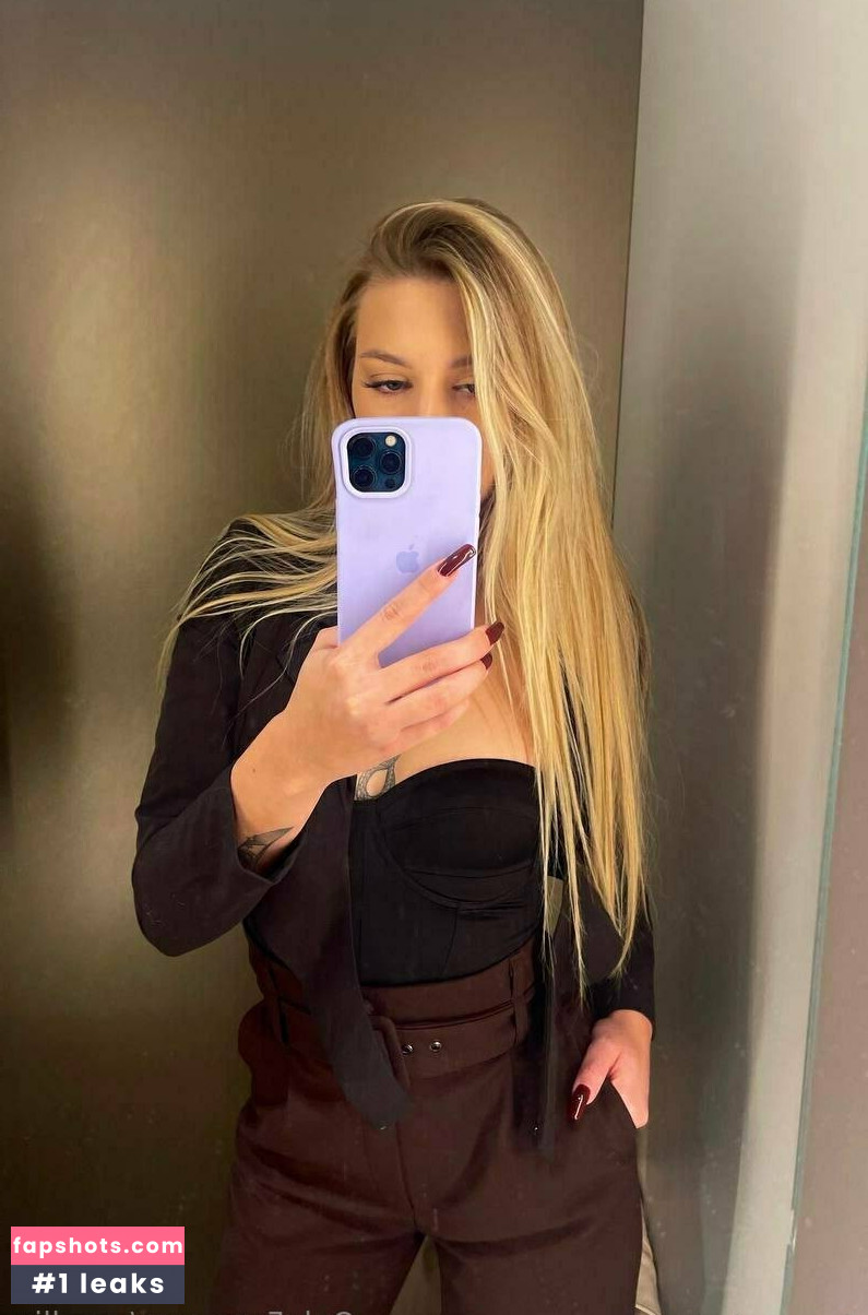 eve_llin gallery photo #34