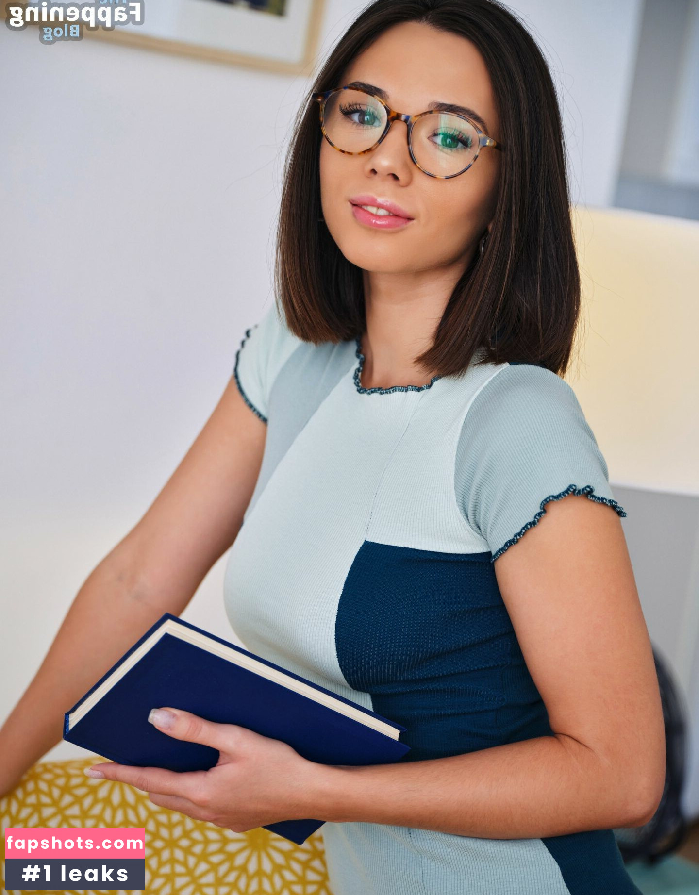 Eve Sweet gallery photo #159