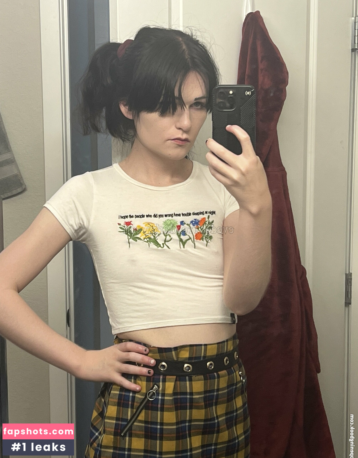 evedesireedarby gallery photo #3