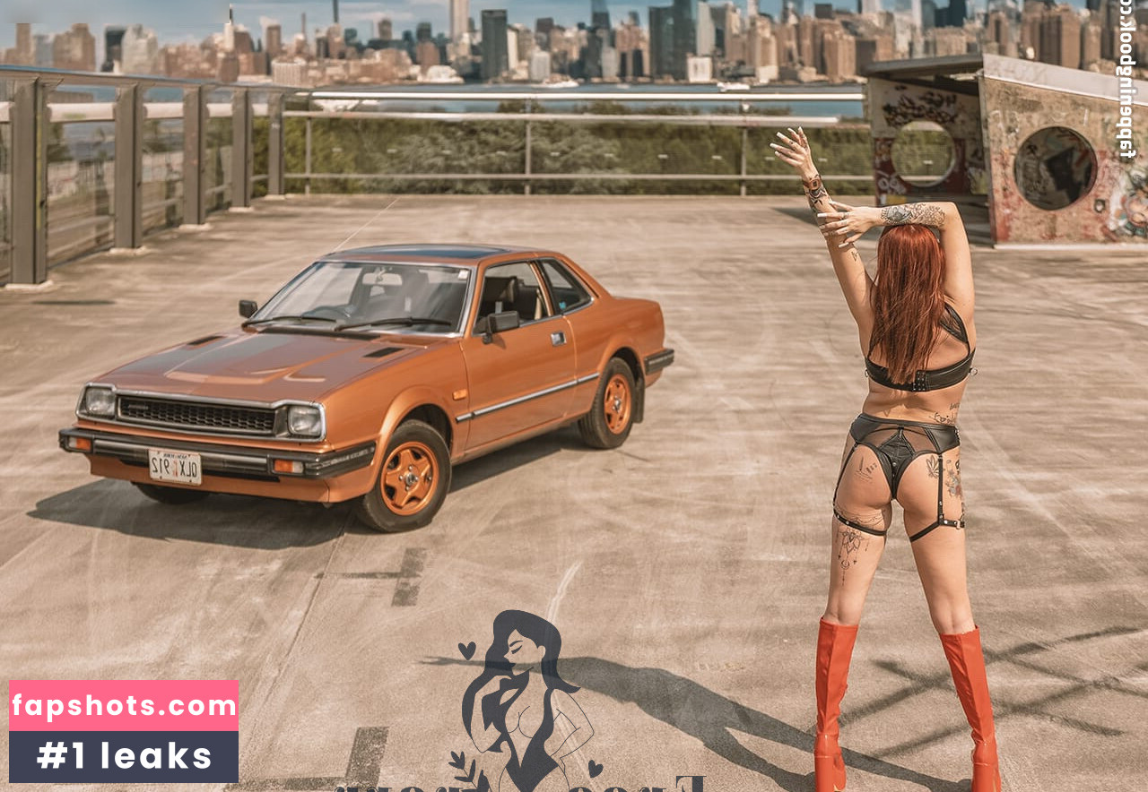 Evee_Avery Nude Leaks OnlyFans Photos #10 - LeakJerk