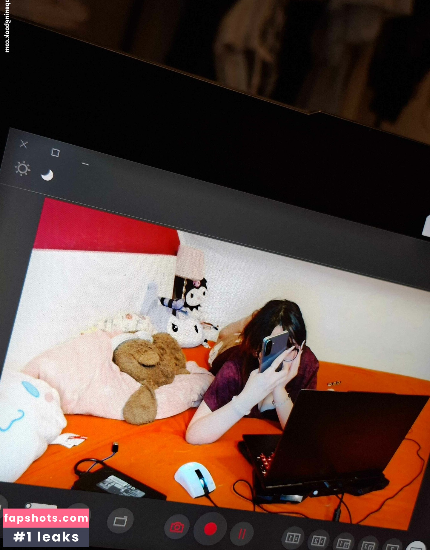 eveisbed Nahé úniky fotek pouze od fanoušků #13 - Fapshots