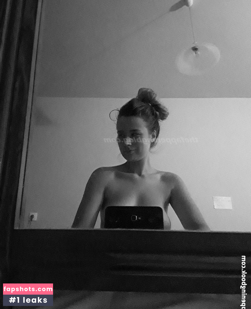 Evelin Molander gallery photo #2