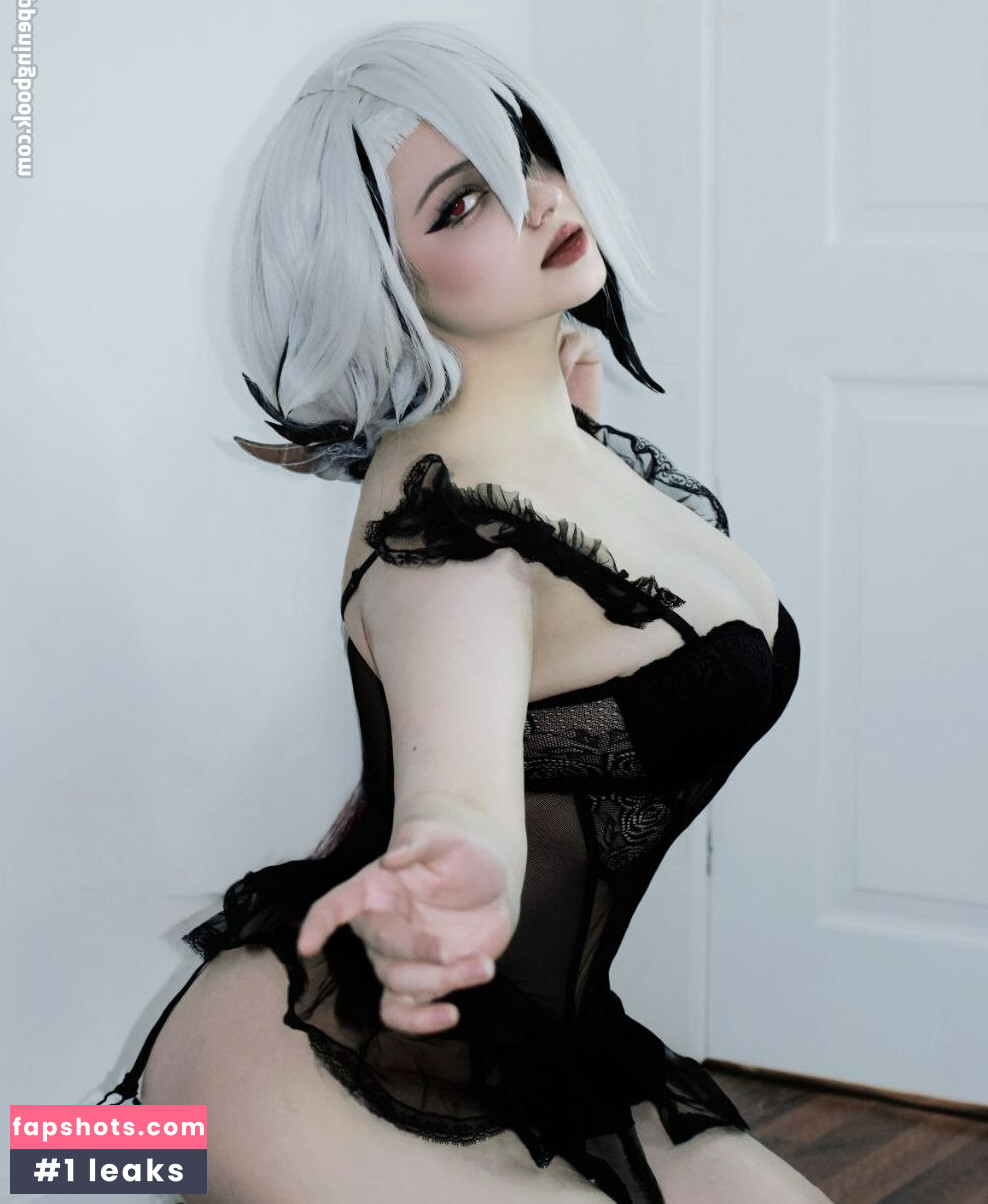 Evelinaava gallery photo #9