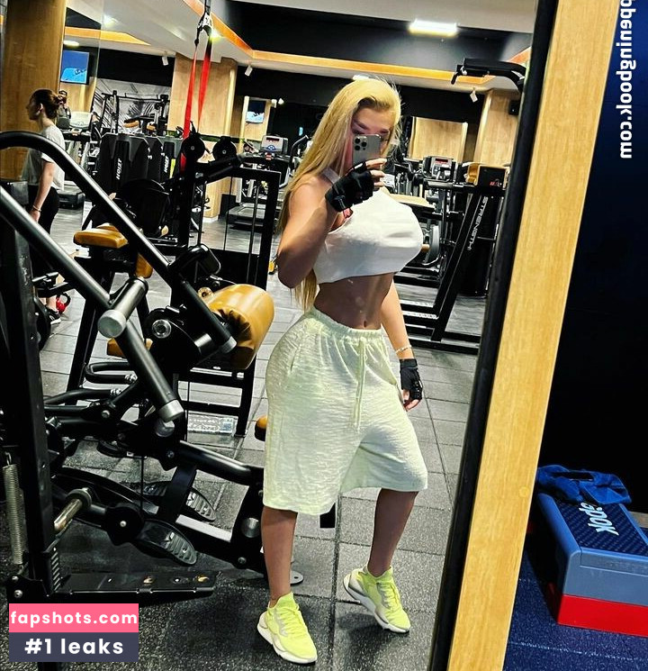 Eveline Marie Nahé úniky fotek pouze od fanoušků #4 - Fapshots