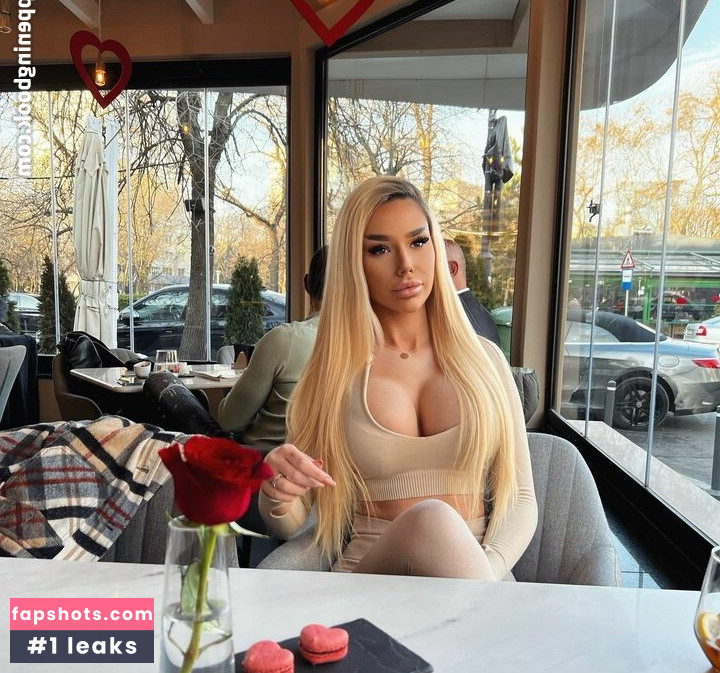 Eveline Marie Nahé úniky fotek pouze od fanoušků #6 - Fapshots