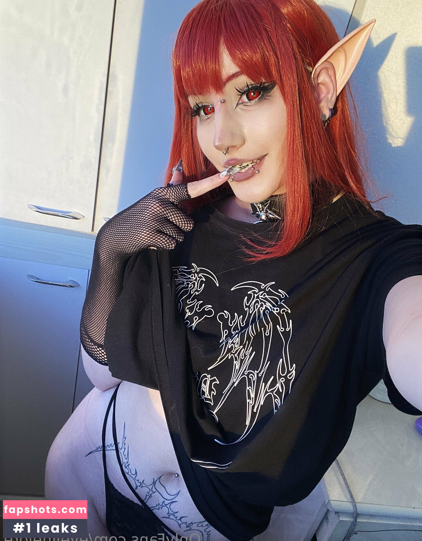 evelinelore gallery photo #8