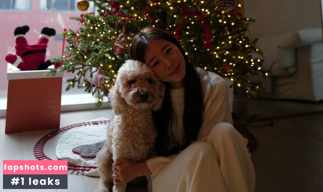 Evelyn Ha gallery photo #6