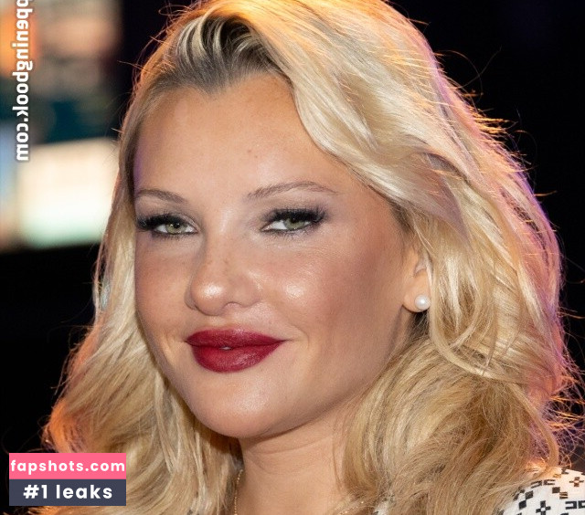 evelynburdecki gallery photo #8