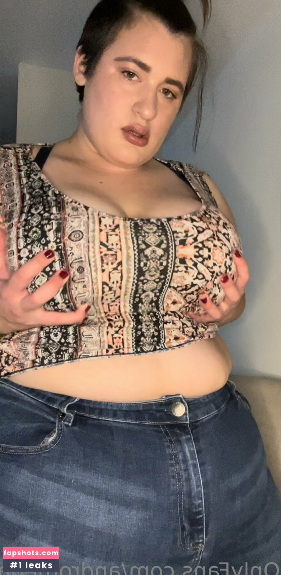 evelynmusefree nude babe gallery