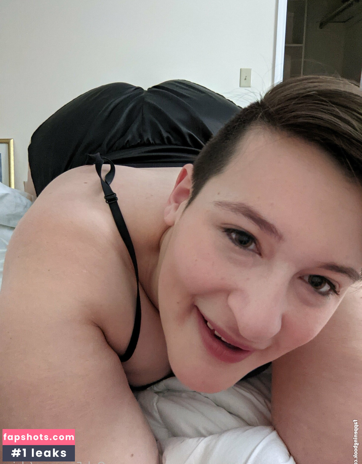 evelynmusefree gallery photo #9