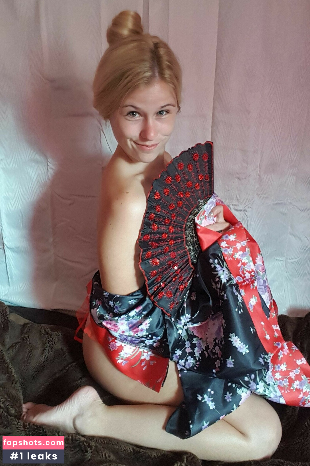 Everyday_Harleyquinn gallery photo #30