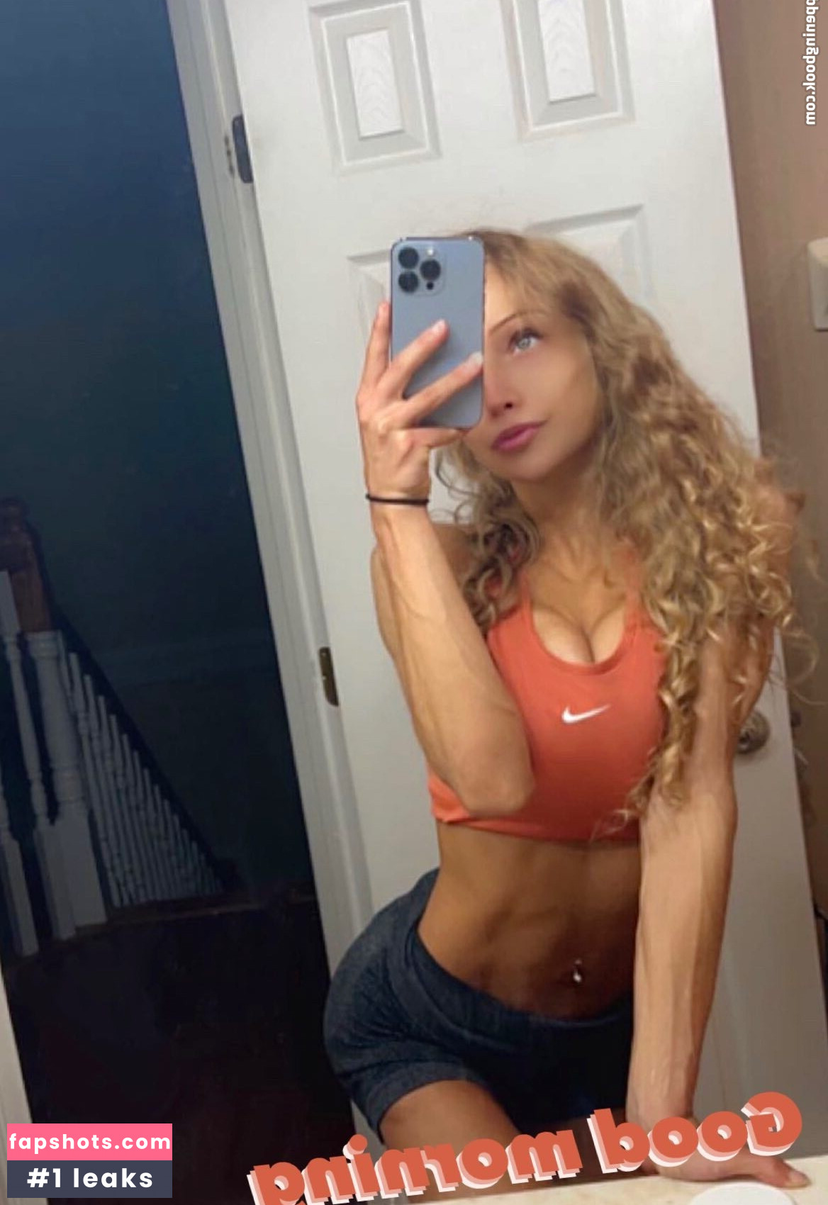 Evie Erikson + Ellie Erikson gallery photo #14