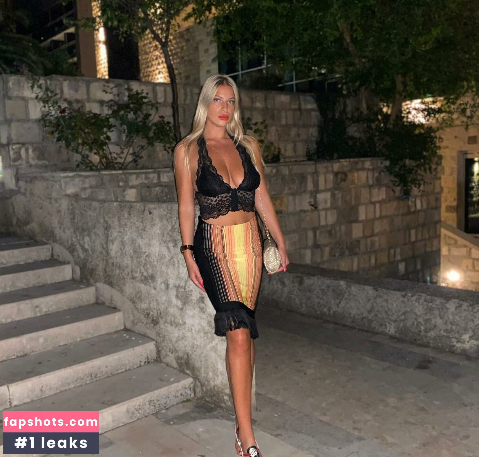 evitaaa29 Nude Leaks OnlyFans Photos #20 - Fapshots