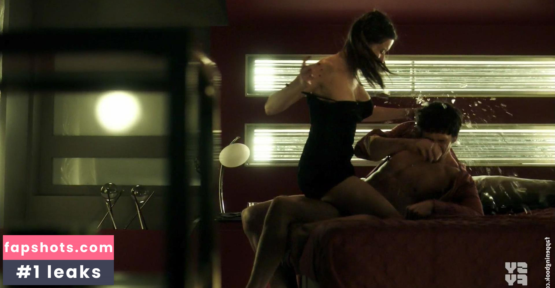 Ewa Placzynska gallery photo #3