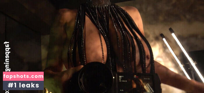 Ewa Sonnet gallery photo #142