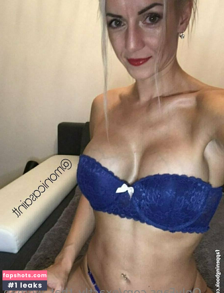 exactly_that_woman gallery photo #8