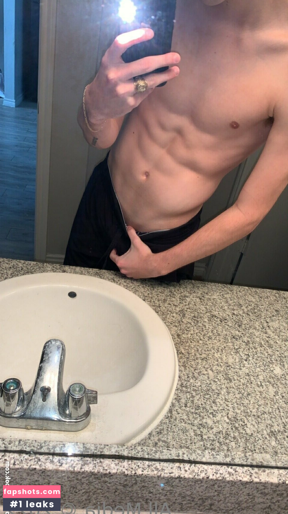 exclusivehuddy Nahé úniky fotek pouze od fanoušků #3 - Fapshots