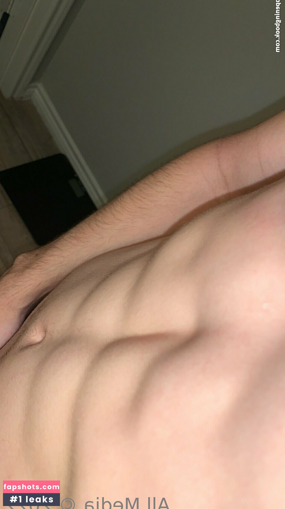 exclusivehuddy Nahé úniky fotek pouze od fanoušků #4 - Fapshots