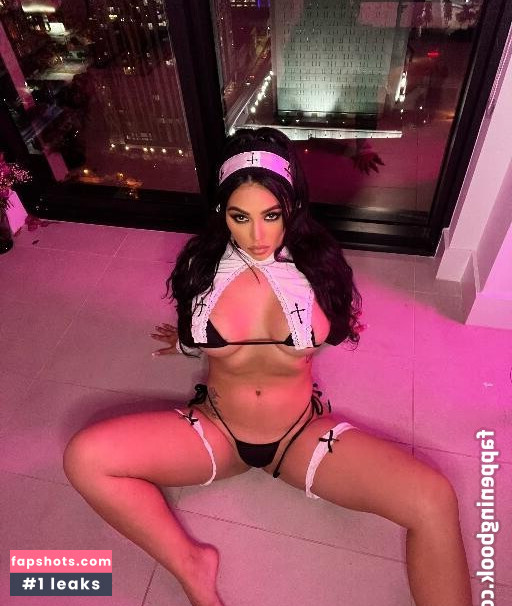 Exoticesmeralda Nude Leaks OnlyFans Photos #34 - LeakJerk