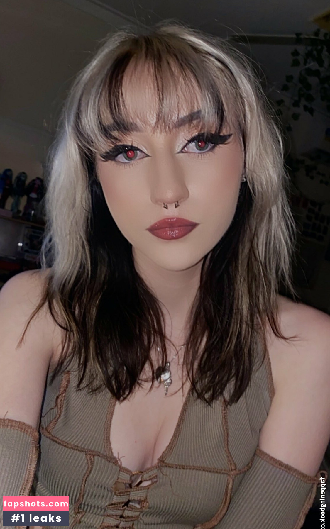 Exotiiac Nude Leaks OnlyFans Photos #2 - LeakJerk