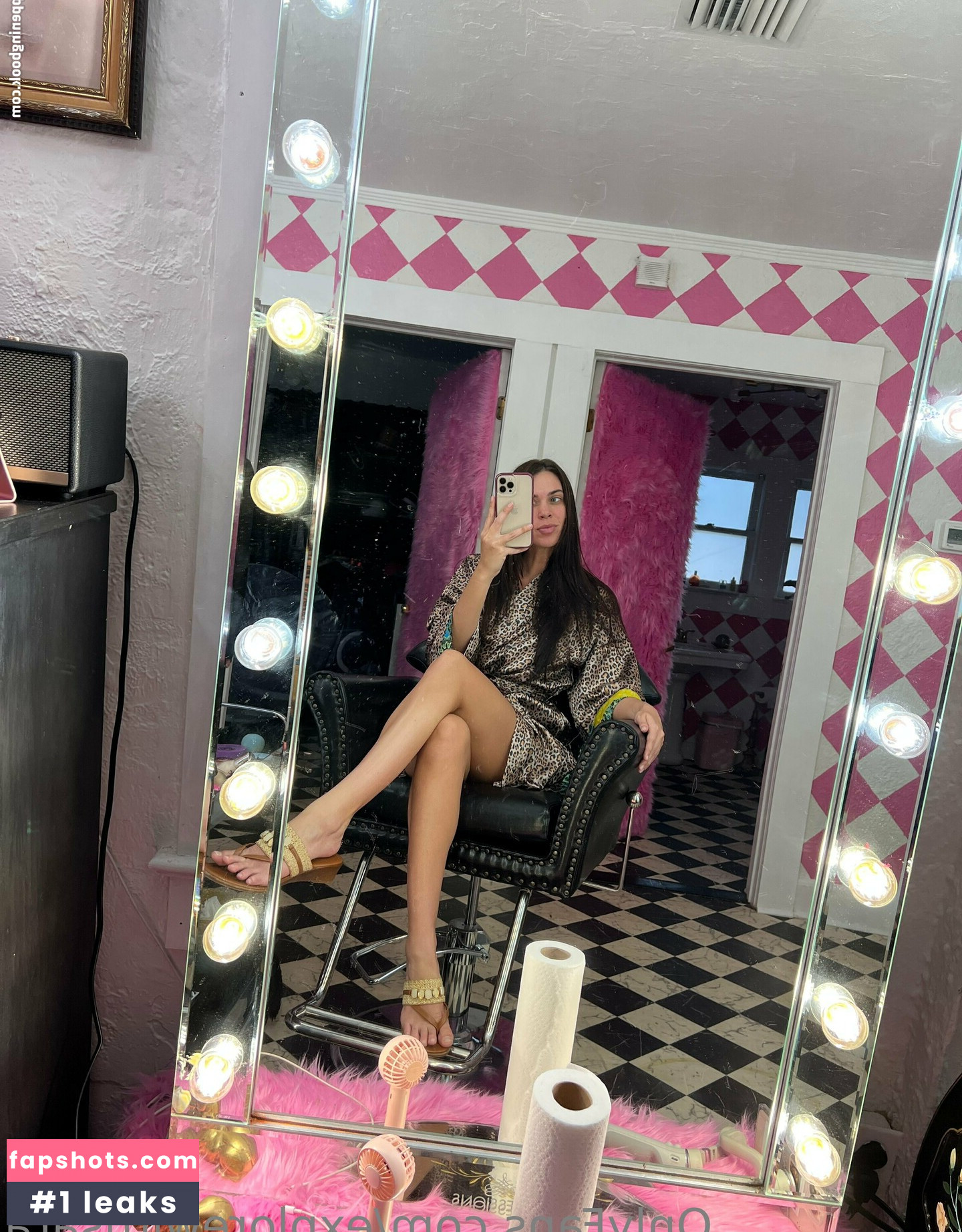 explorewithsara Nahé úniky fotek pouze od fanoušků #5 - Fapshots