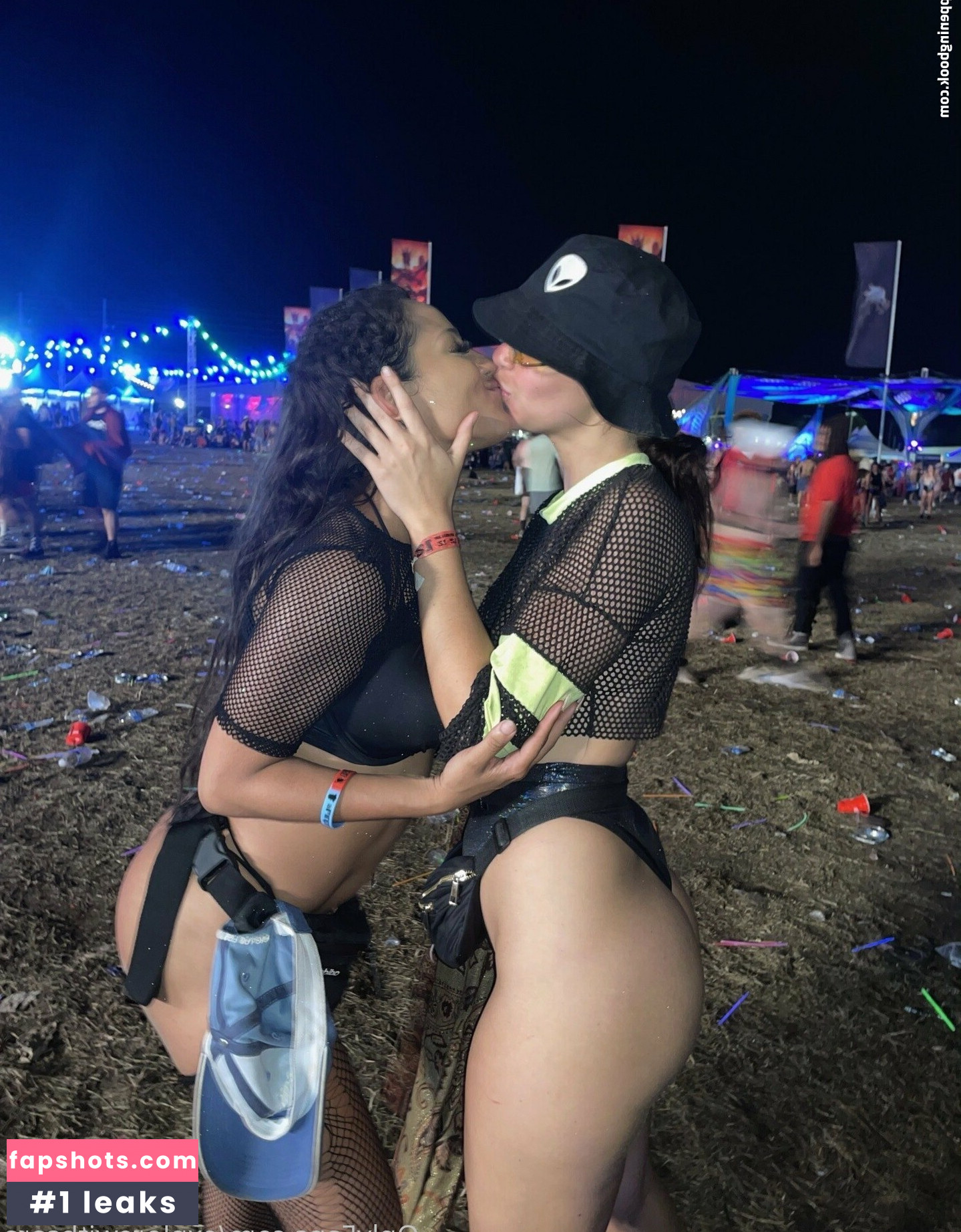 explorewithsara Nahé úniky fotek pouze od fanoušků #6 - Fapshots