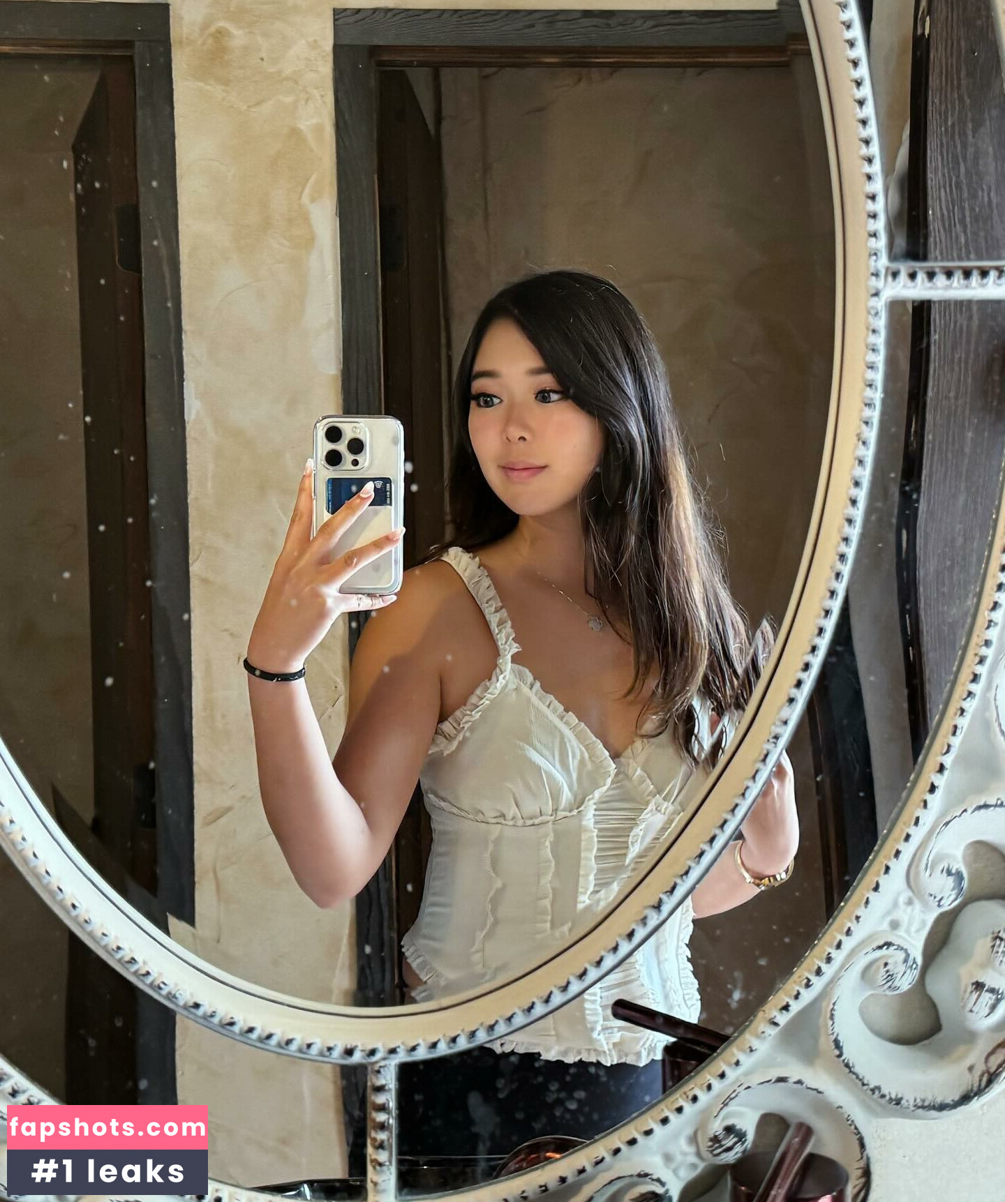 ExtraEmily gallery photo #187