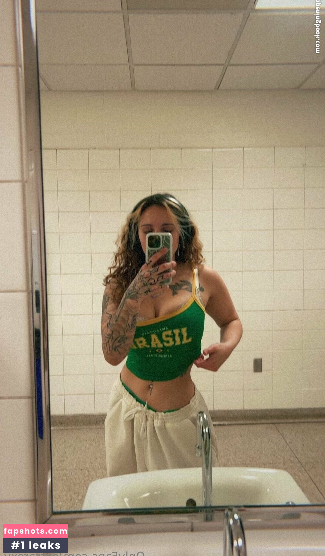 extraroxy gallery photo #5