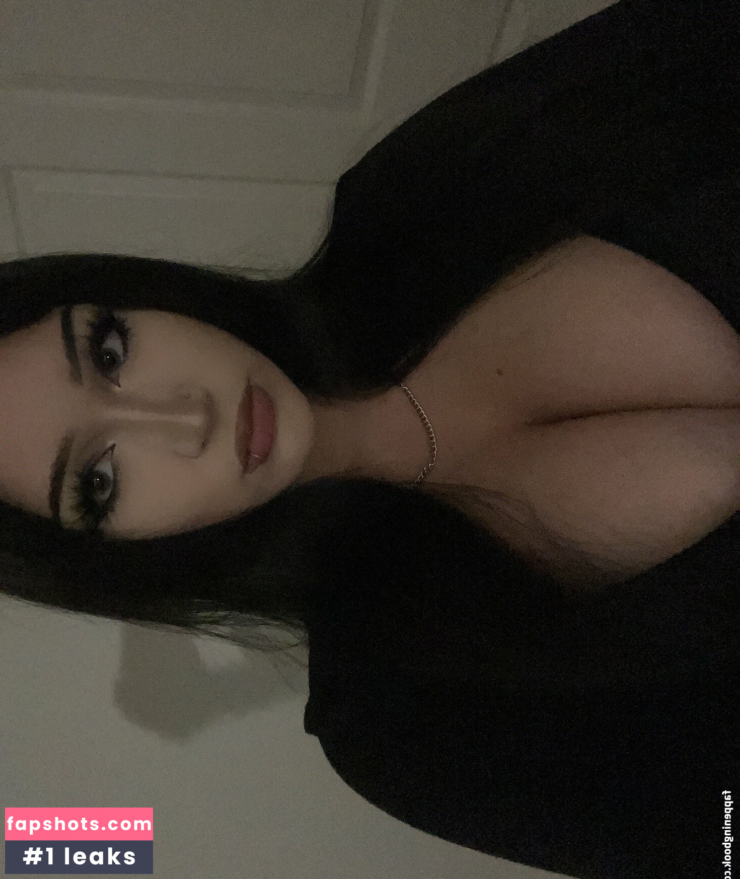 extrovurt Nahé úniky fotek pouze od fanoušků #2 - Fapshots