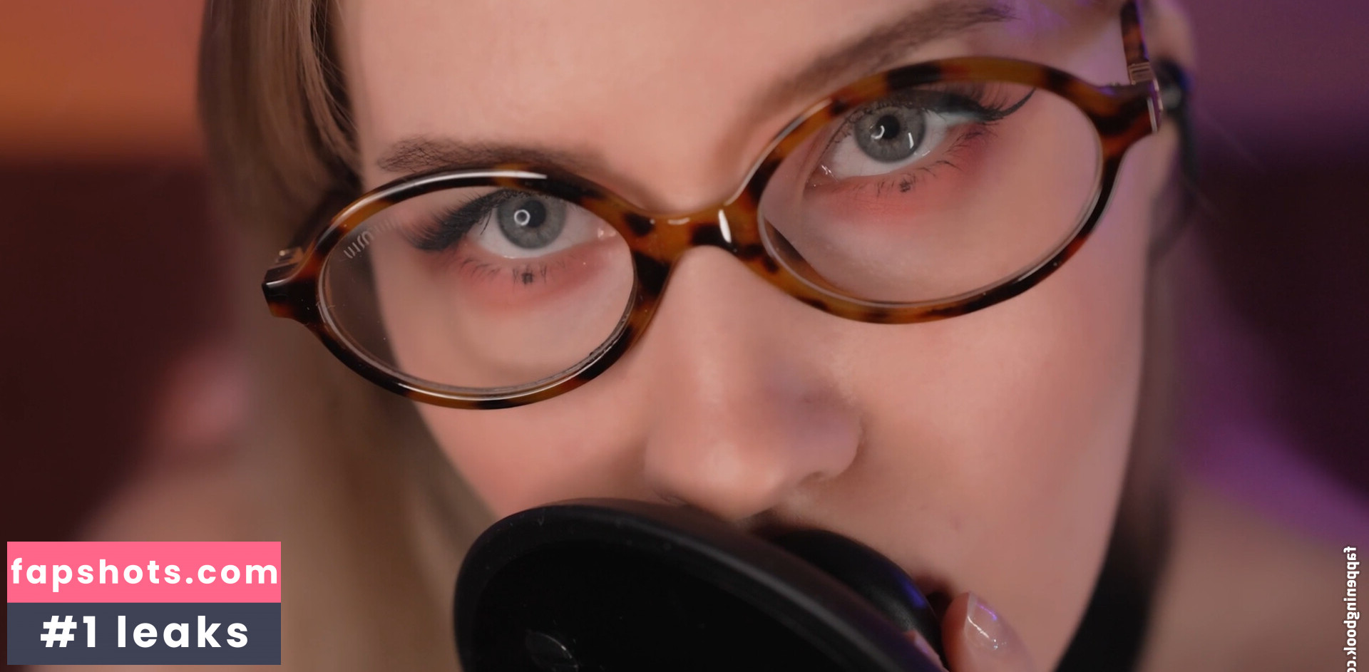 Eye Contact gallery photo #16