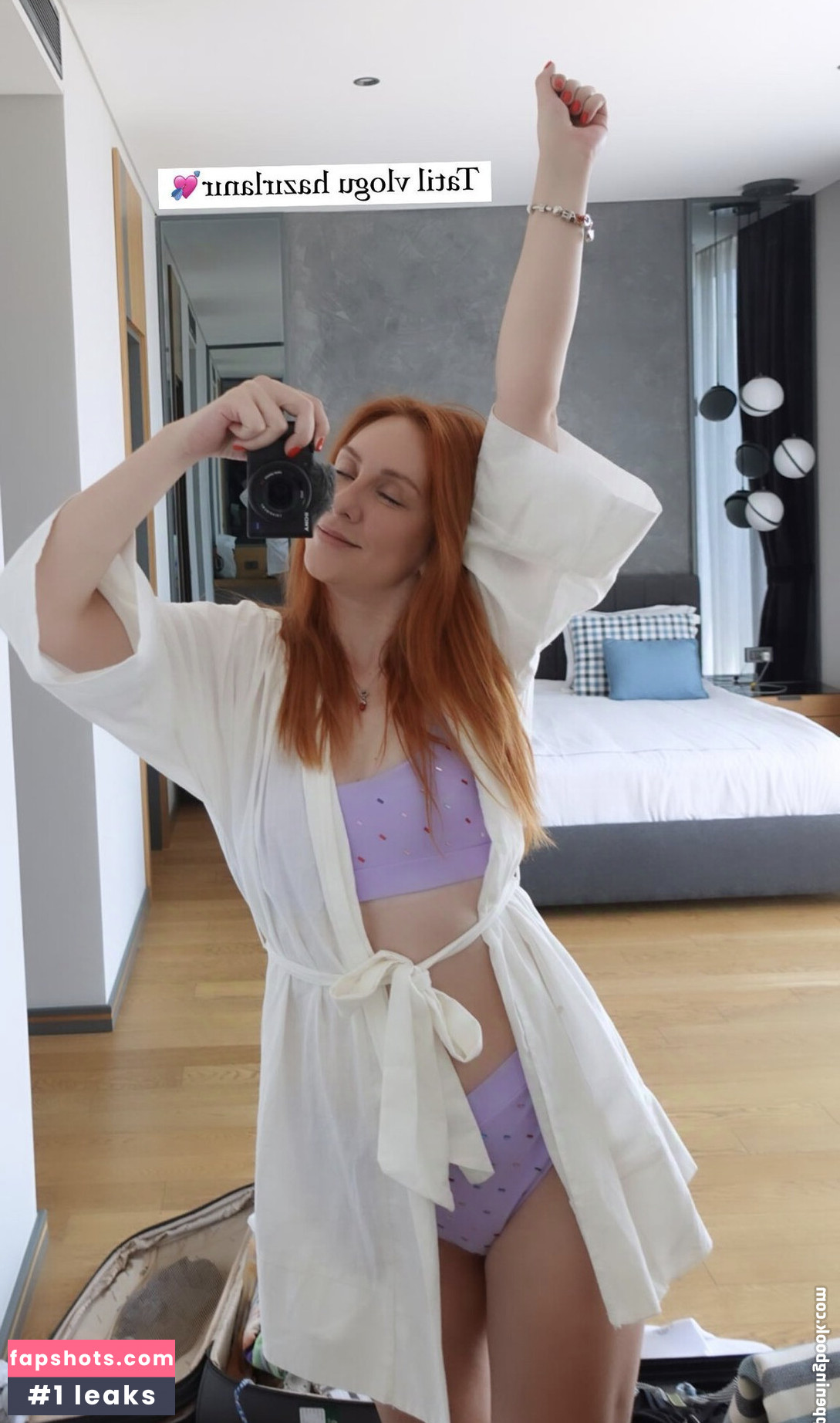 Ezgi Zorba gallery photo #3