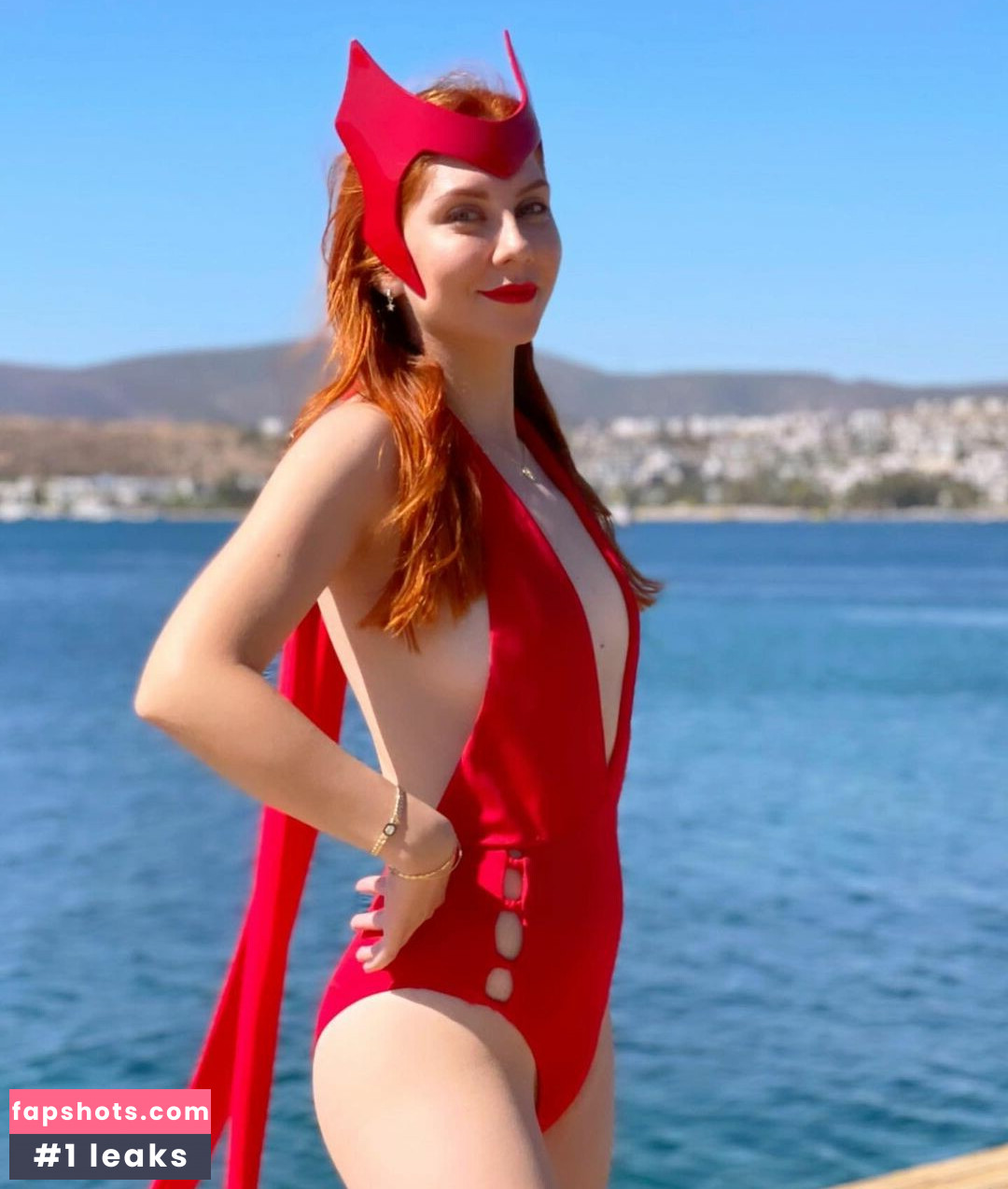 Ezgi Zorba gallery photo #9