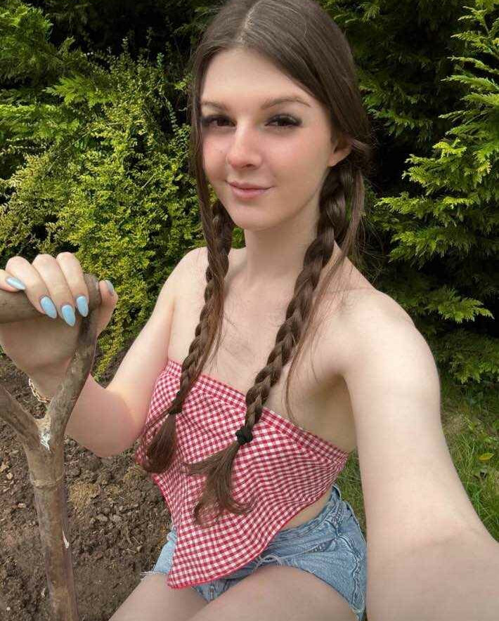 f1nn5ter-49 gallery photo #1294