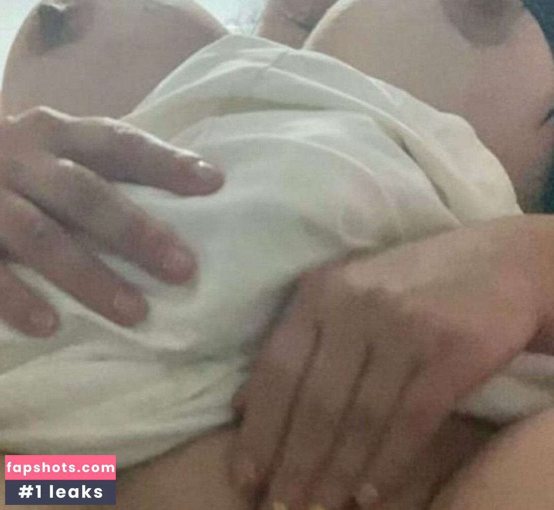 Fabiana Andrade gallery photo #24