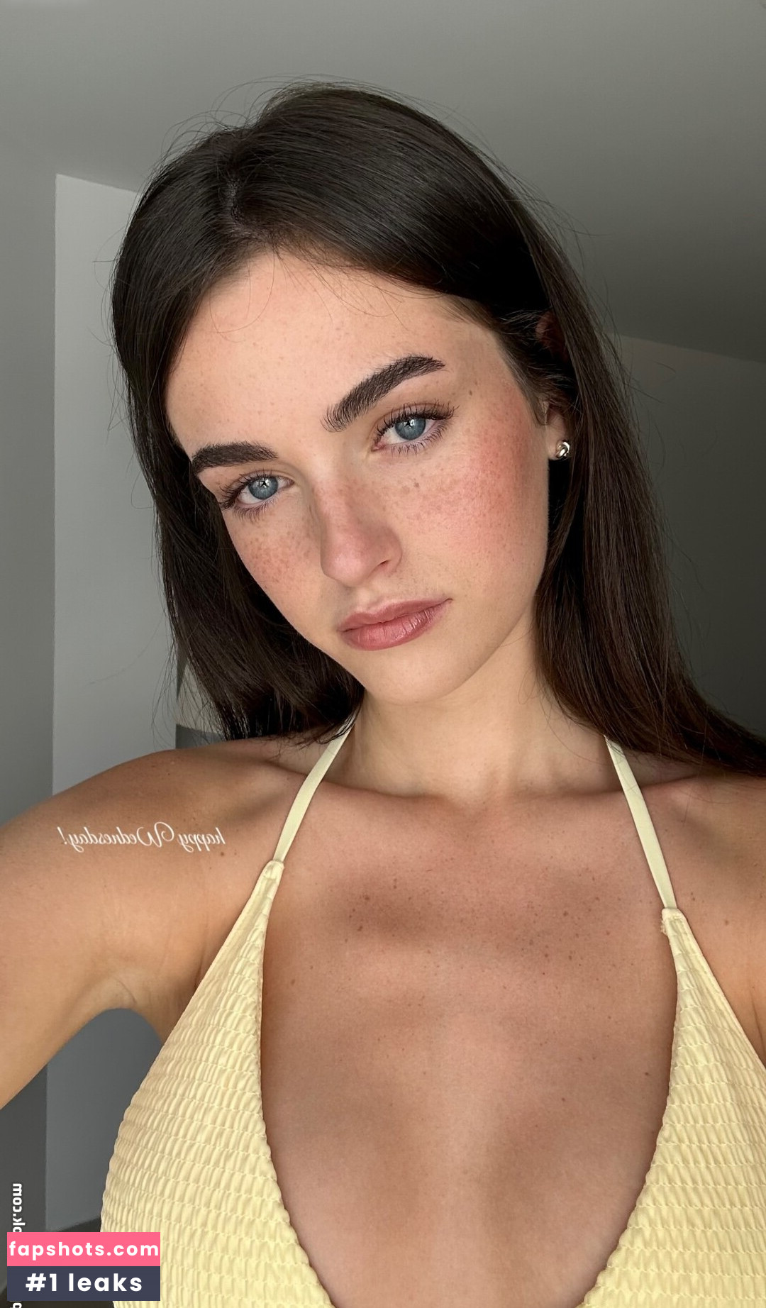 Fabienne Bethmann gallery photo #19