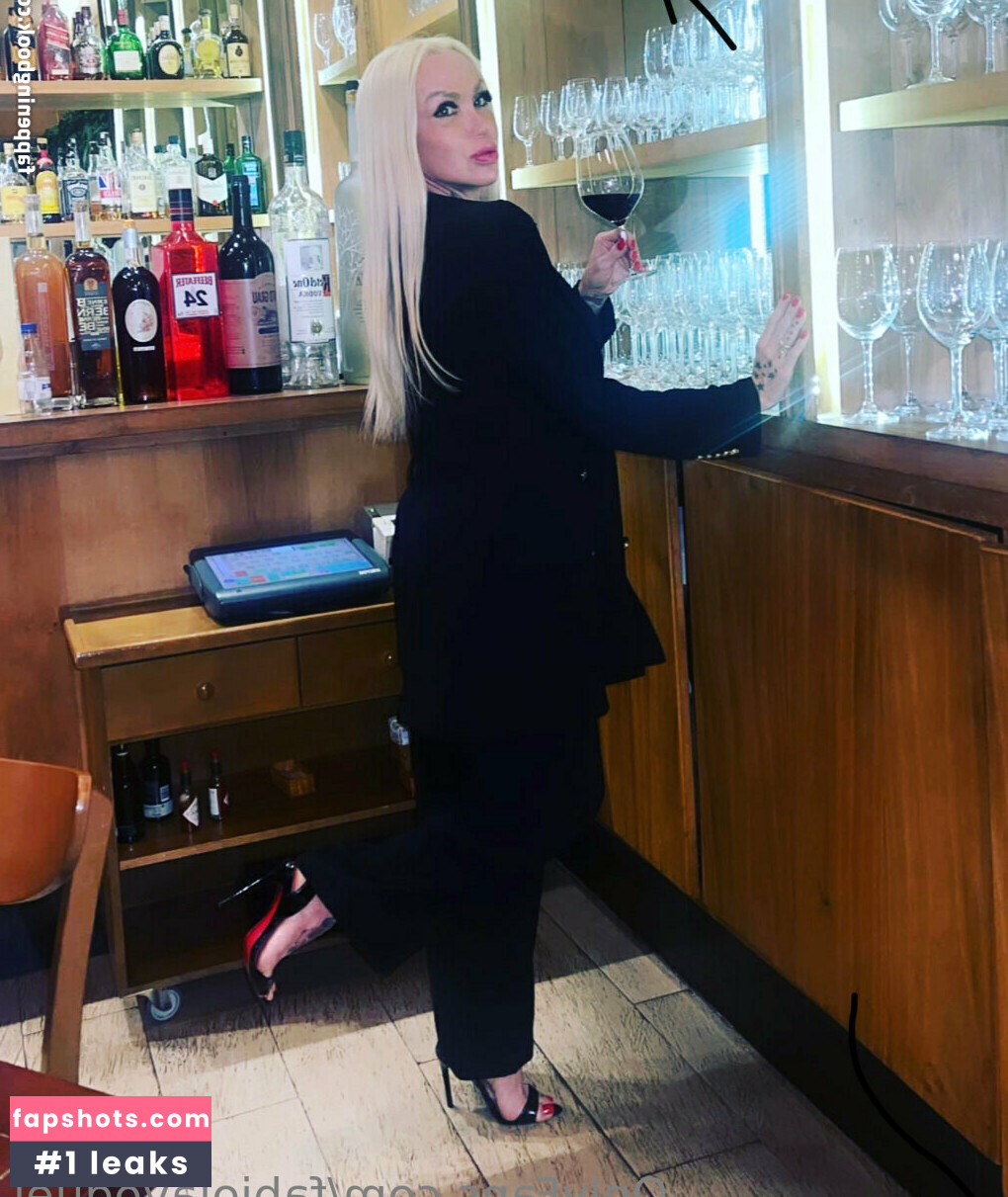 fabiolavoguel Nude Leaks OnlyFans Photos #11 - LeakJerk