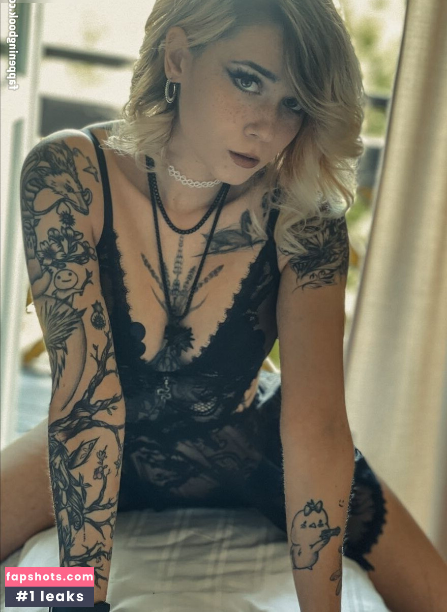 Facialize Me gallery photo #128