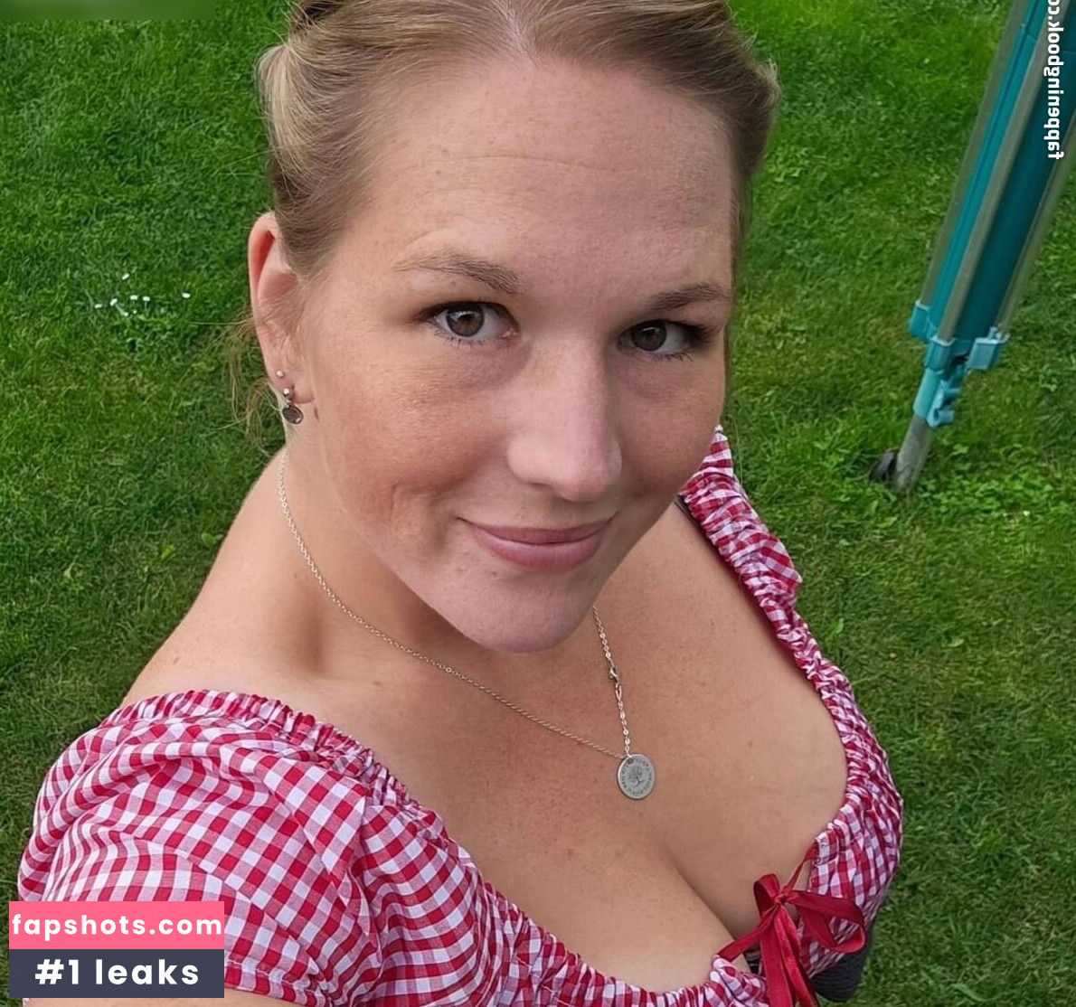 Facialize Me gallery photo #77