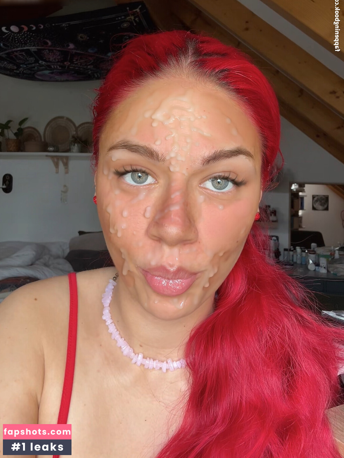 Facialize Me gallery photo #82