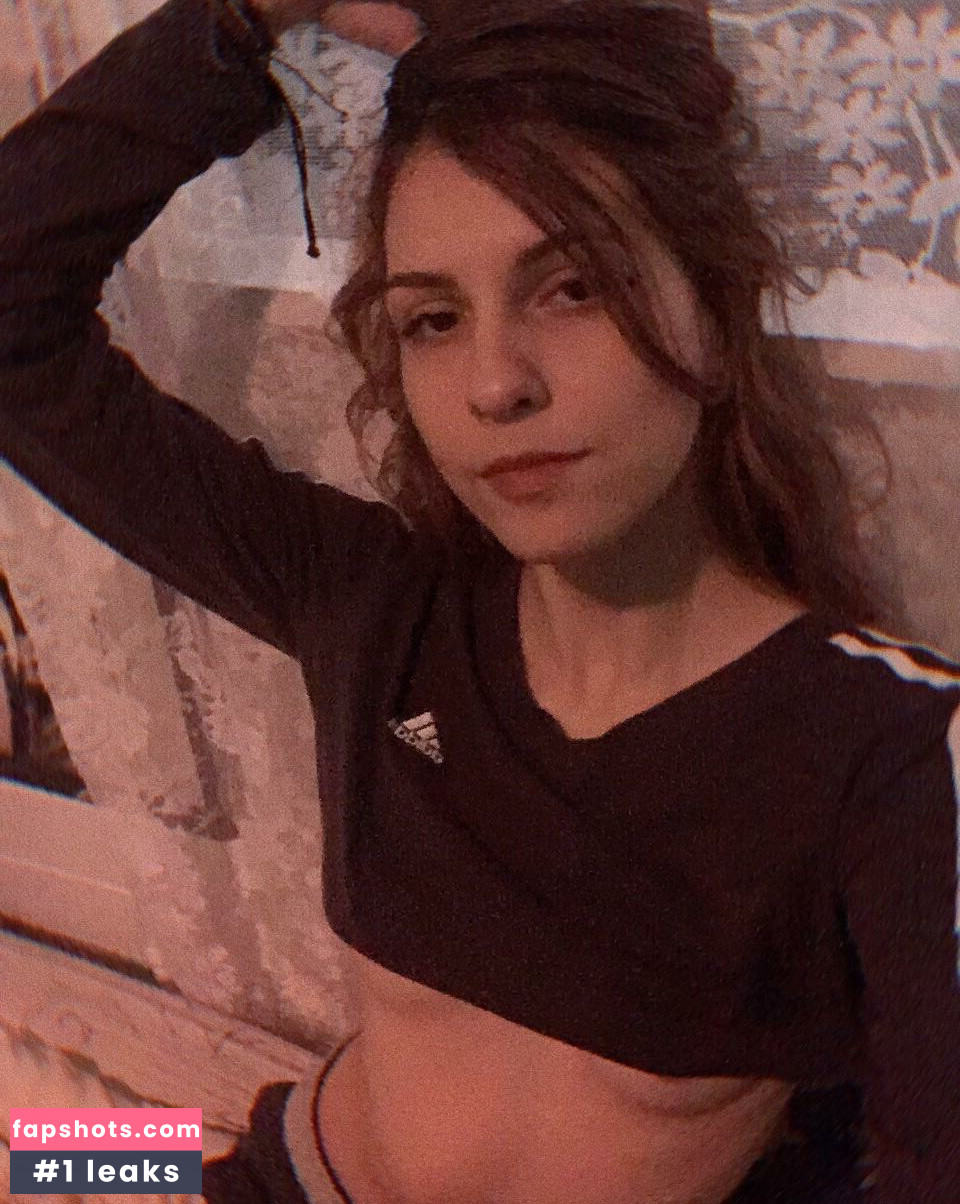 Fada Latina gallery photo #27