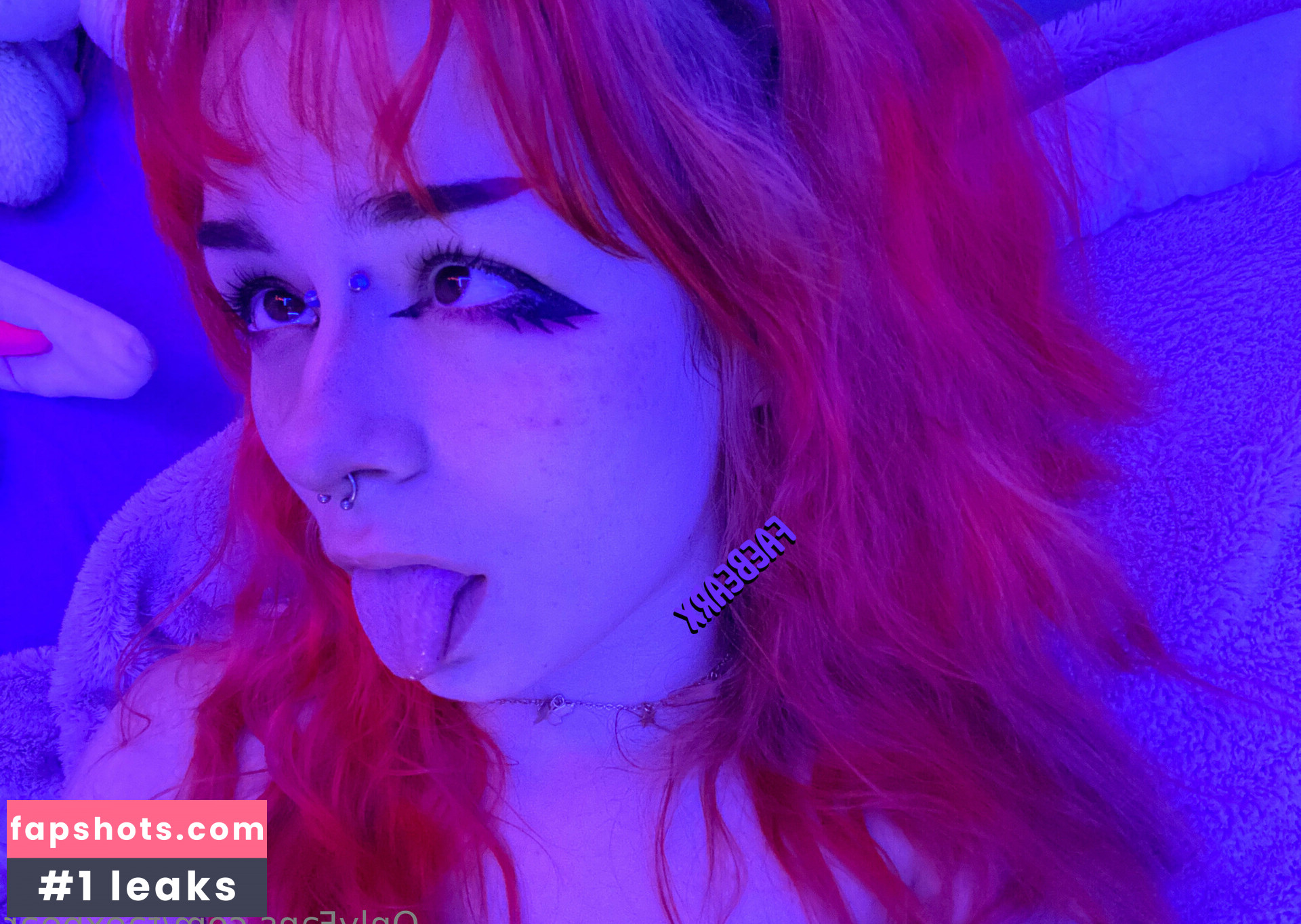 faexbear gallery photo #33