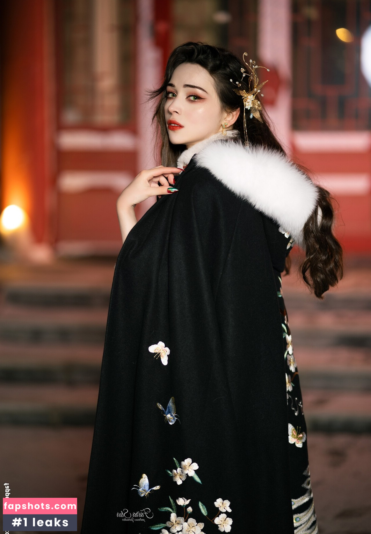 Faira Star gallery photo #55