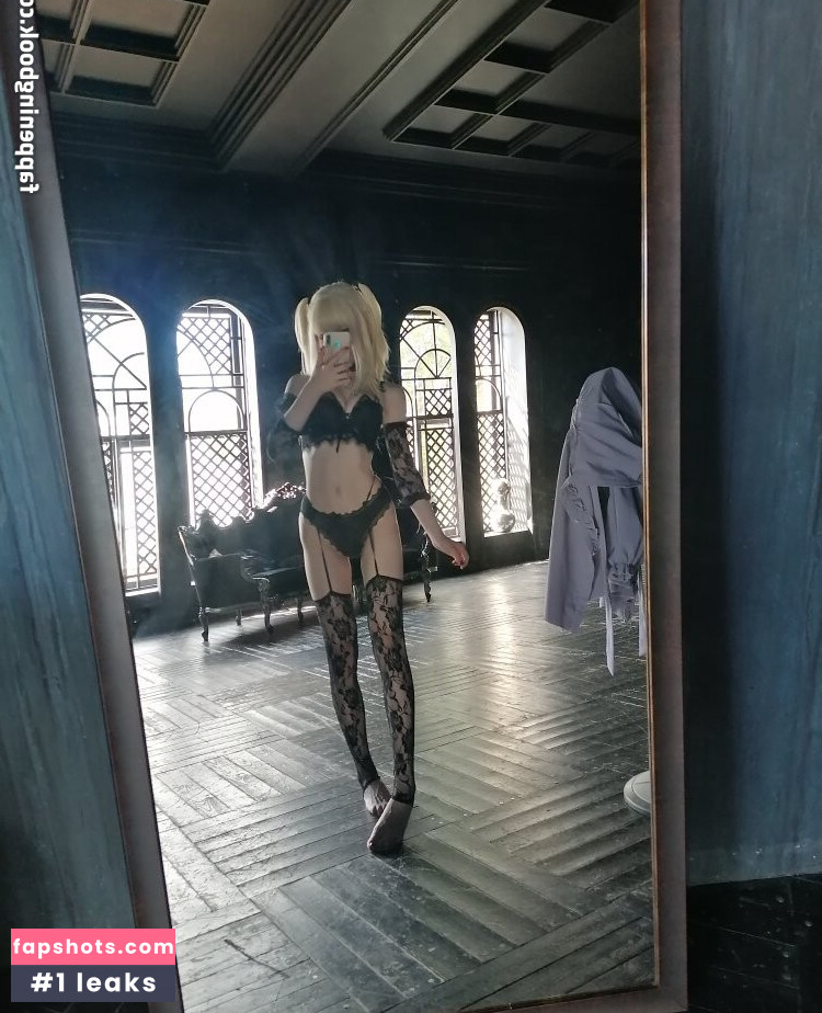 Faira Star gallery photo #73