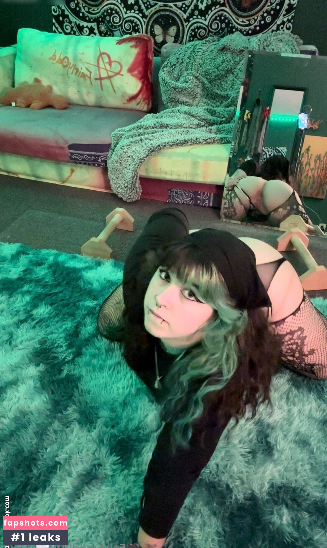 Fairlyodd gallery photo #3