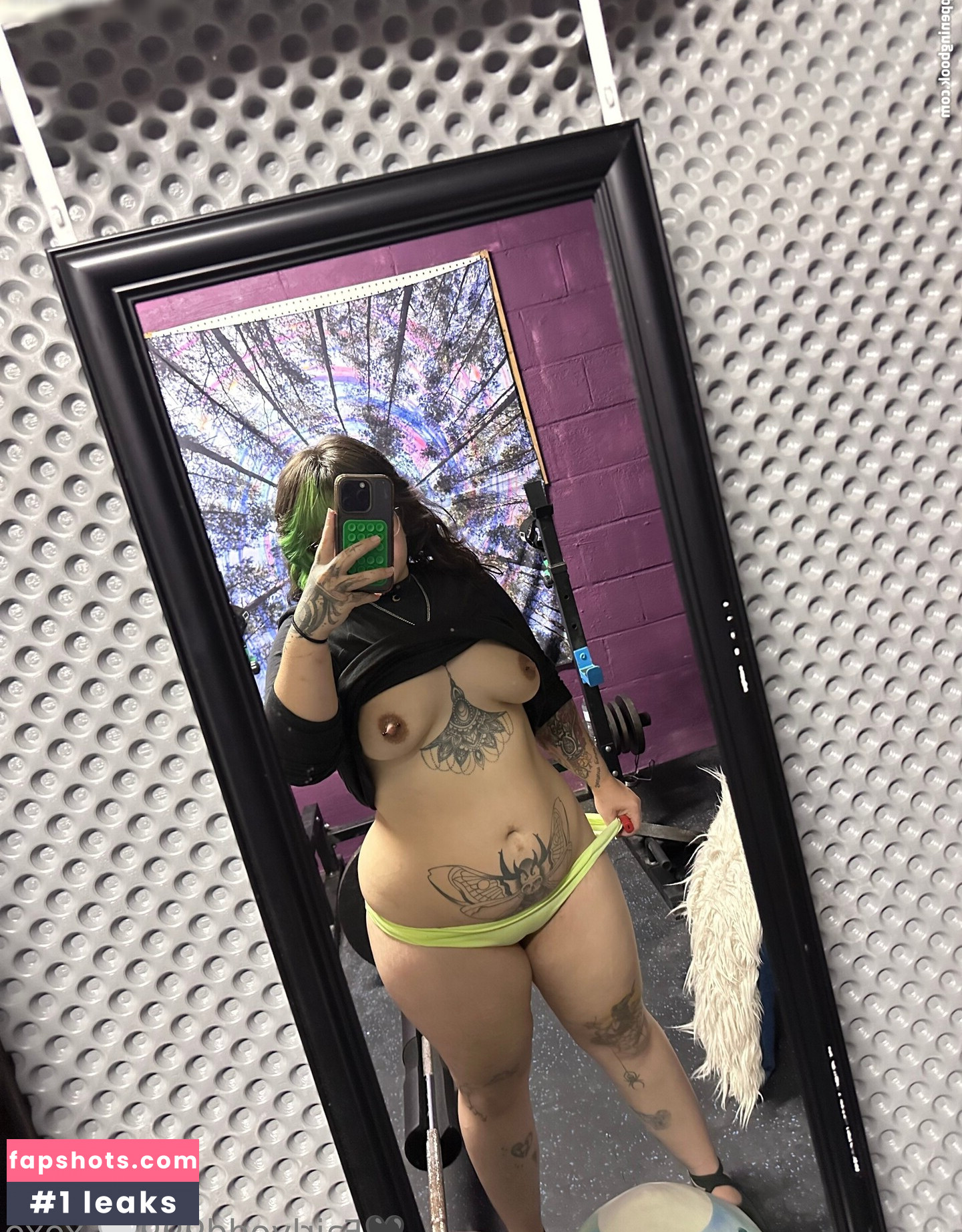 Fairlyodd gallery photo #23