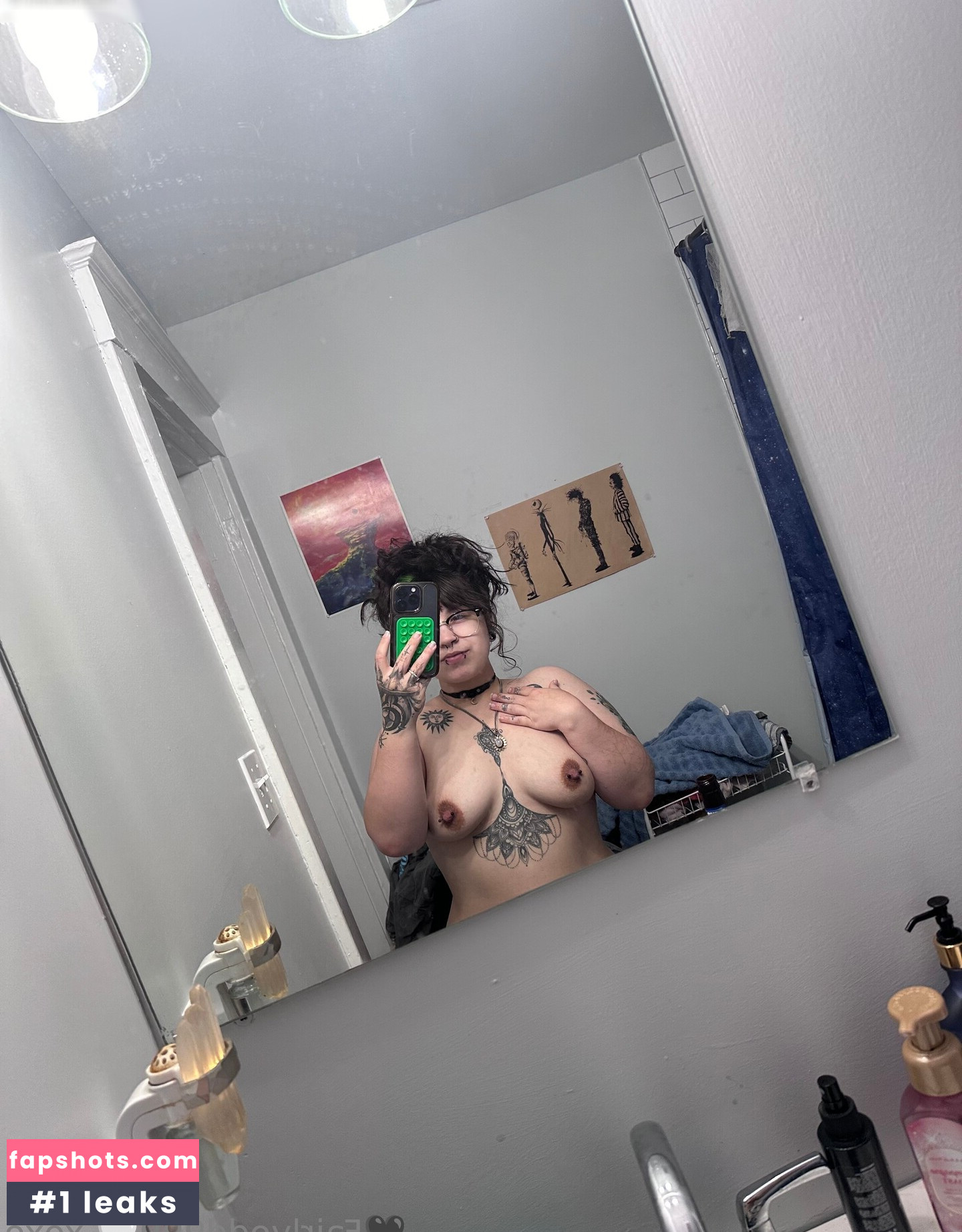 Fairlyodd gallery photo #39